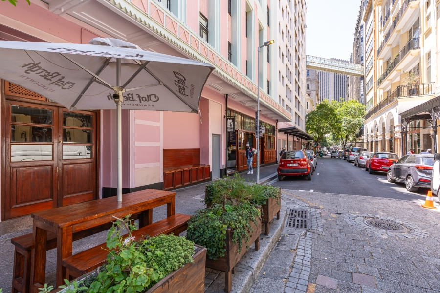1 Bedroom Property for Sale in Cape Town City Centre Western Cape